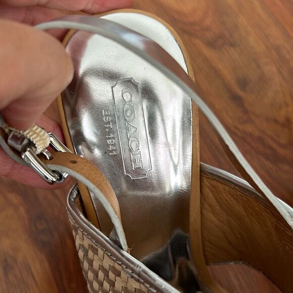 Coach silver and beige platform heels size 9 basket weave - Picture 2 of 9